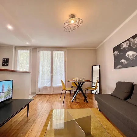 Paisible T3 Proche Metro, Wi-fi & Terrasse Privee *